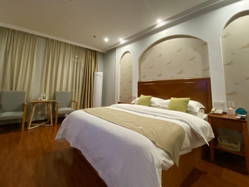 Greentree Inn Shandong Linxi Pingyi Mengyang Road Express Hotel Exteriör bild