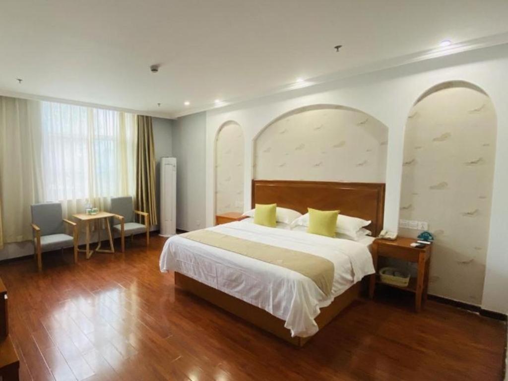 Greentree Inn Shandong Linxi Pingyi Mengyang Road Express Hotel Exteriör bild
