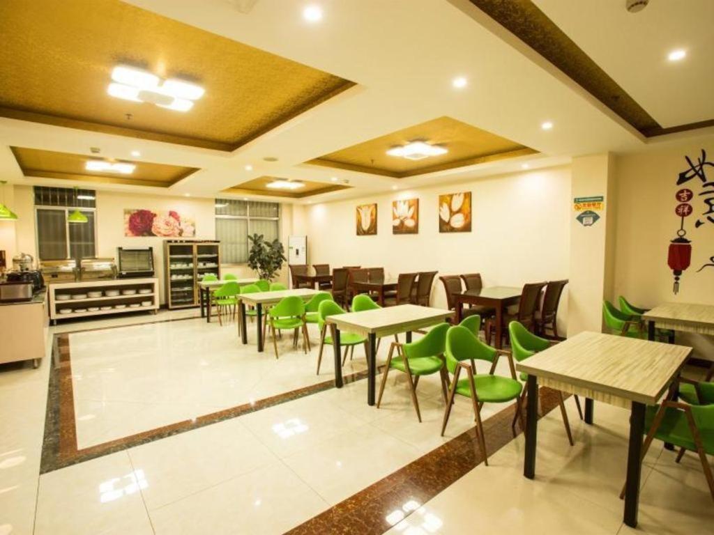 Greentree Inn Shandong Linxi Pingyi Mengyang Road Express Hotel Exteriör bild