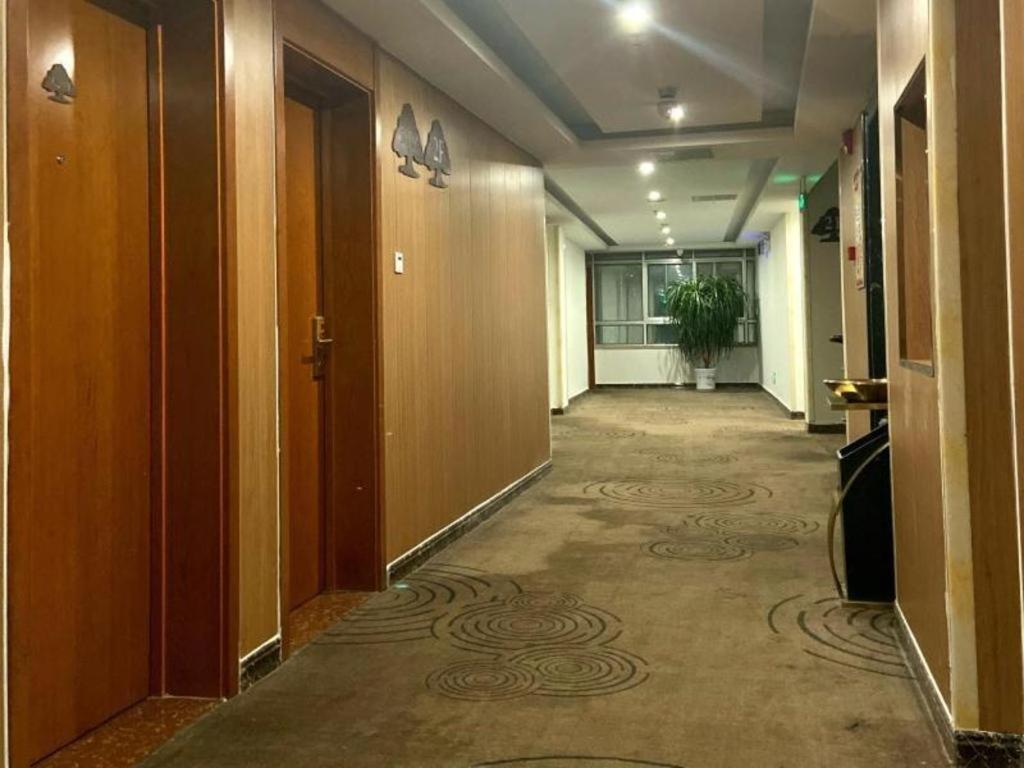 Greentree Inn Shandong Linxi Pingyi Mengyang Road Express Hotel Exteriör bild