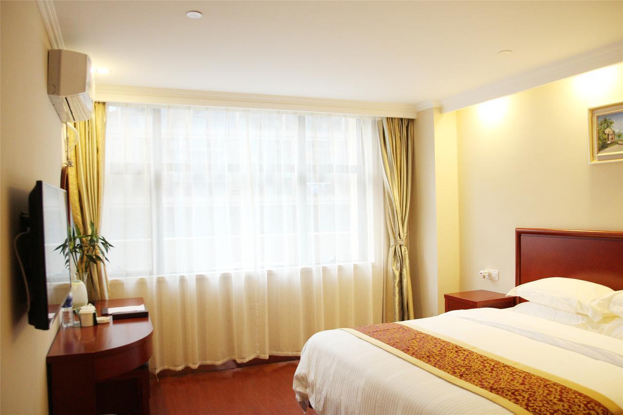 Greentree Inn Shandong Linxi Pingyi Mengyang Road Express Hotel Exteriör bild