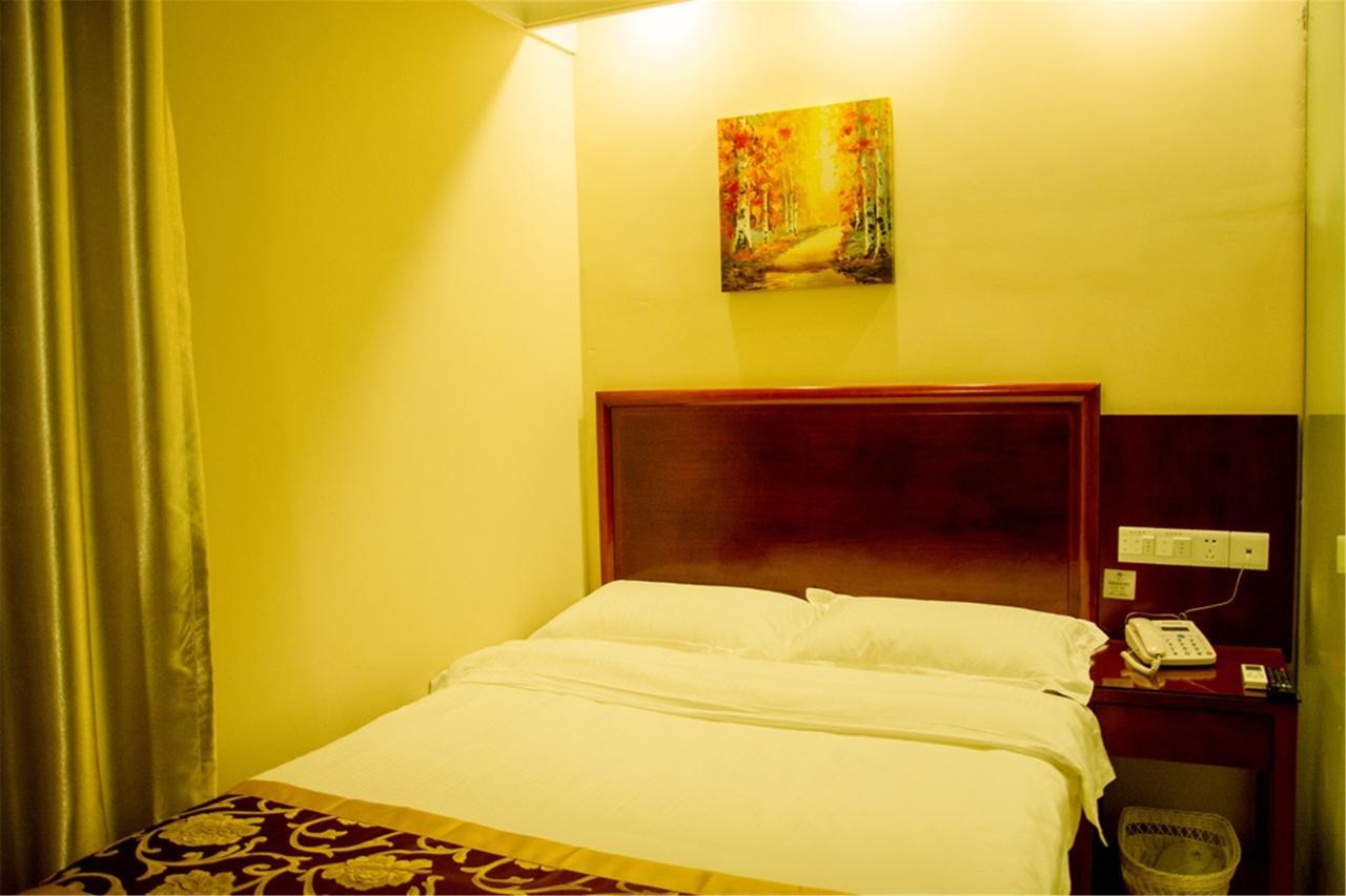 Greentree Inn Shandong Linxi Pingyi Mengyang Road Express Hotel Exteriör bild